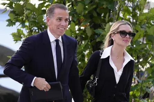 Hunter Biden arrives to federal court with his wife, Melissa Cohen Biden, Monday, June 10, 2024, in Wilmington, Del. (AP Photo/Matt Slocum)